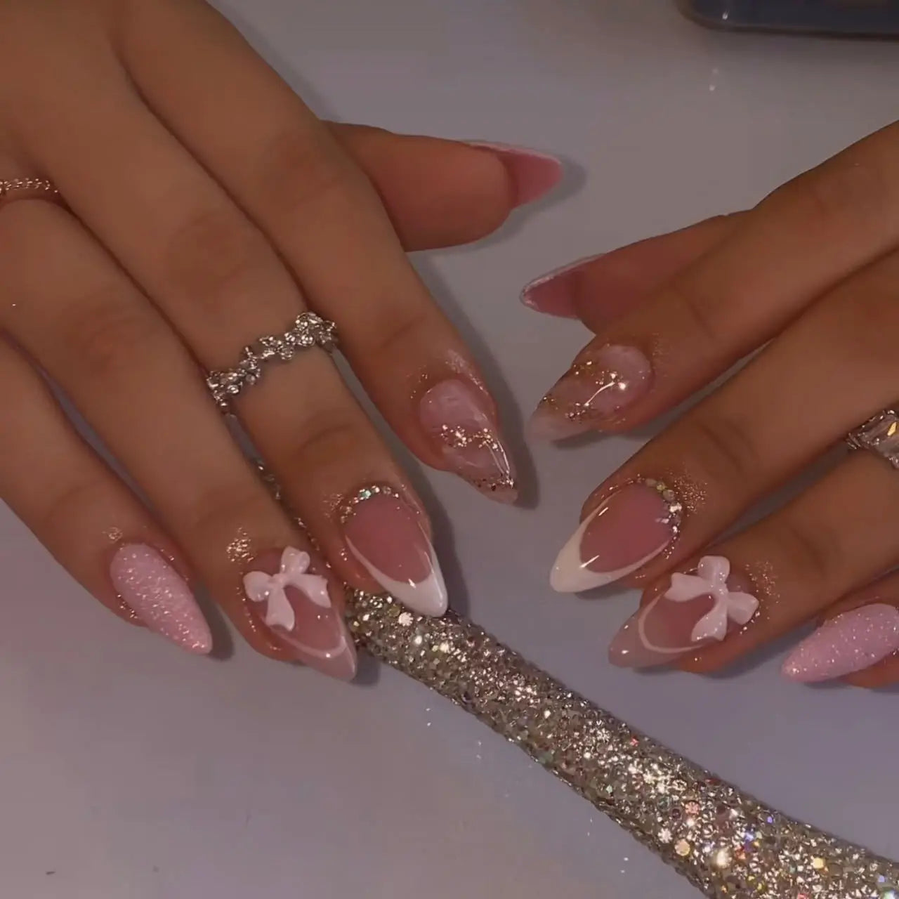 24Pcs White Almond False Nails Ballet with French Design Wearable Fake Nails Gradient Simple Full Cover Press on Nail Tips Art