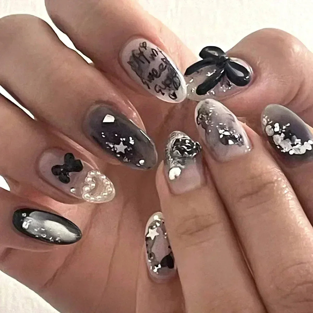 24Pcs White Almond False Nails Ballet with French Design Wearable Fake Nails Gradient Simple Full Cover Press on Nail Tips Art